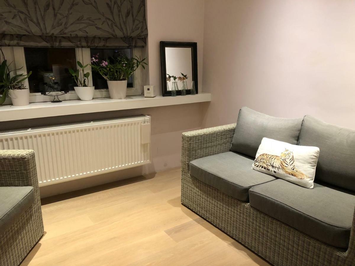 Home Bruges Cosy Comfort Modern Couple Privacy Walking Distance City Center Kitchen Terrace Garden Екстериор снимка